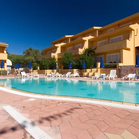 Badesi, In The With Swimming Pool *